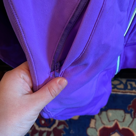 Lululemon full zip - Picture 4 of 5